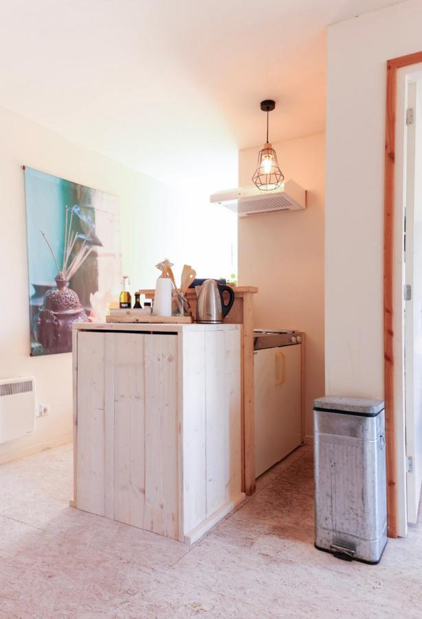 Appartement Bed Met Paard à Berg-op-Zoom Extérieur photo